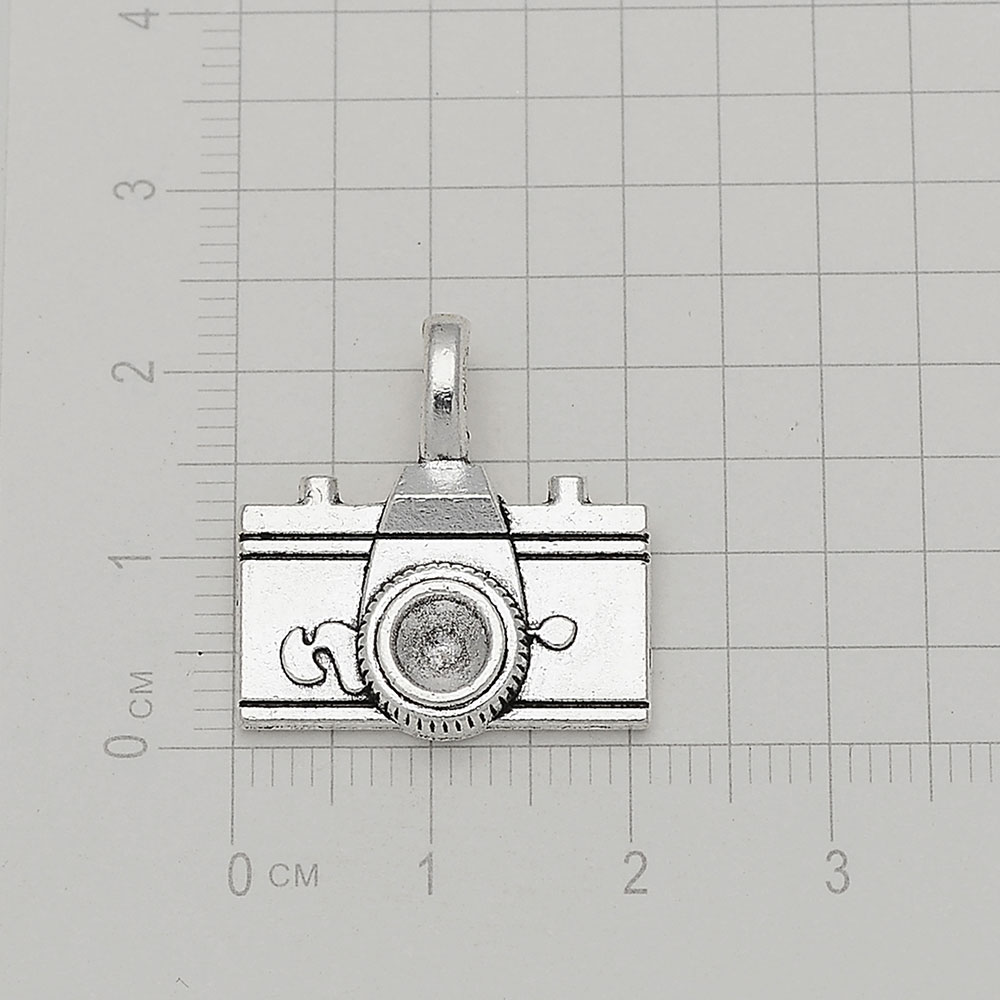 Antique Silver Plated Camera V - Jewelry Making Videos recension och pris